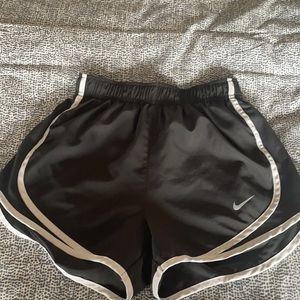 Black nike shorts